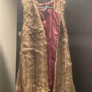 Ruff Hewn Faux Fur Vest in Tan